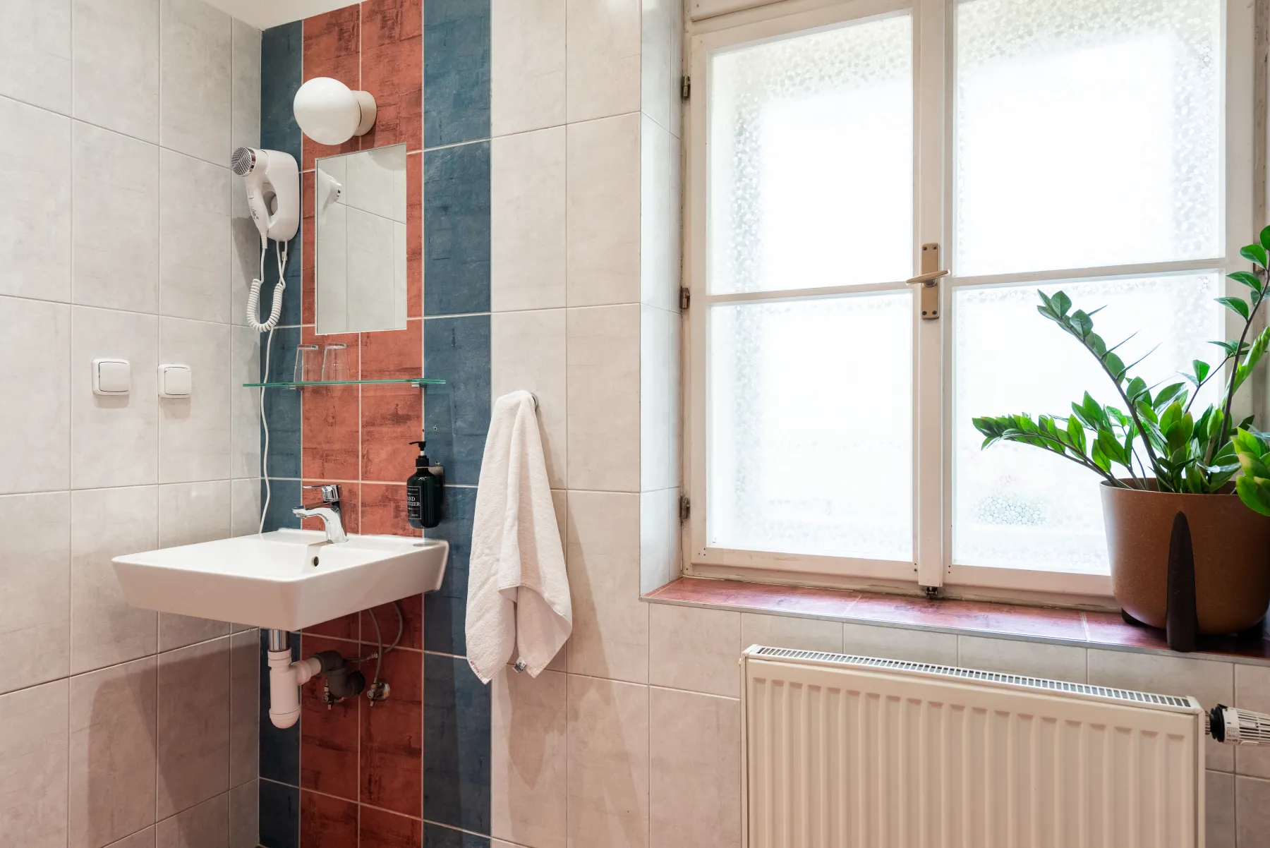 Apartmán se dvěma ložnicemi a balkonem — 12